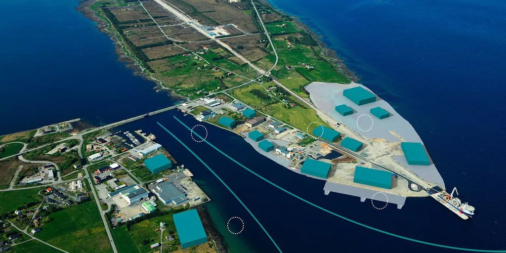Offshore er delvis på plass når Giske kommune ønsker å gjøre Gjøsund havn til regionhavn for fiskeri. Foto: Giske kommune.
