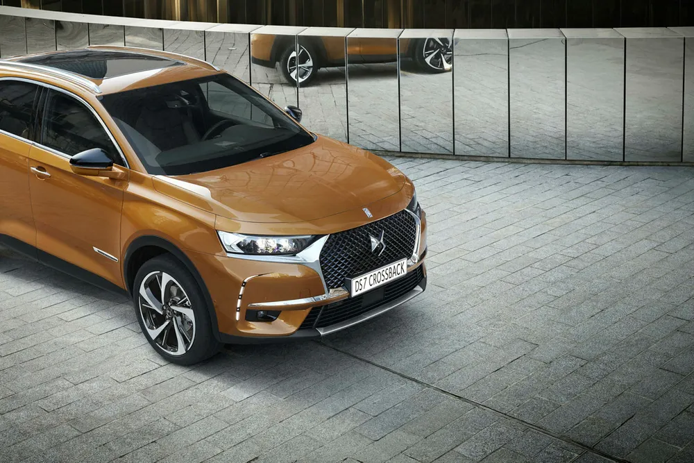 DS 7 Crossback er den første nye modellen fra DS etter at de kvittet seg med Citroën-navnet. Foto: DS