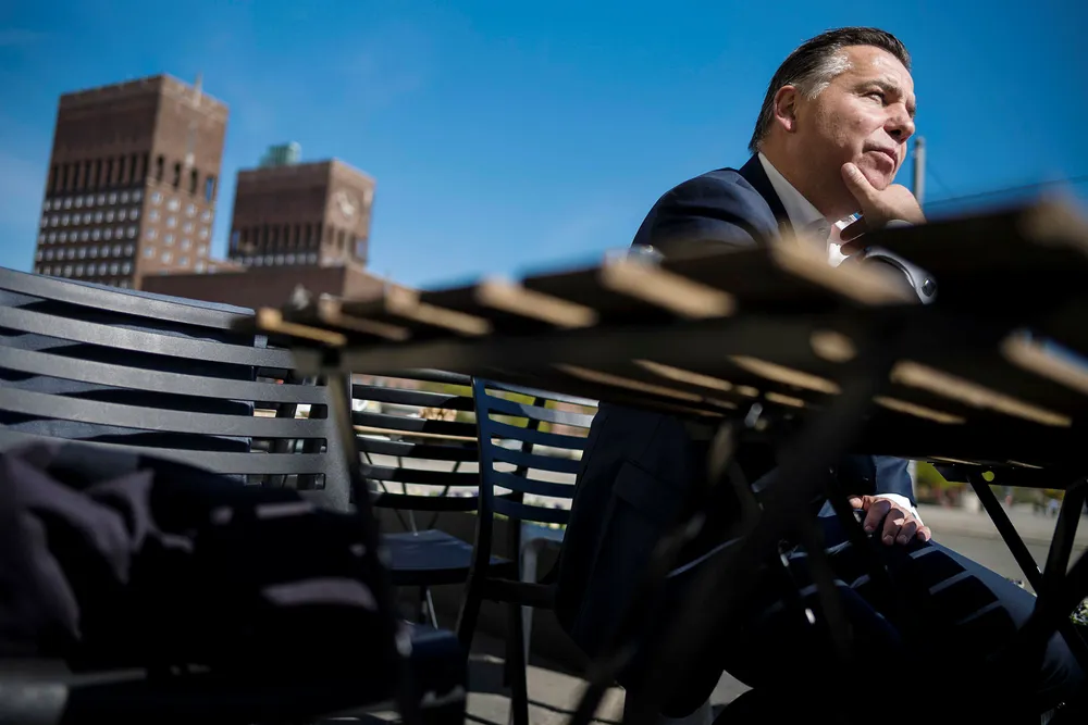 Tidligere SAS-direktør Robin Kamark mellomlandet i Storebrand, men vender nå tilbake til flybransjen. Som en del av topp­ledelsen i Etihad Airways i Abu Dhabi, skal han vurdere oppkjøp av flyselskaper over hele verden. Foto: Gunnar Blöndal