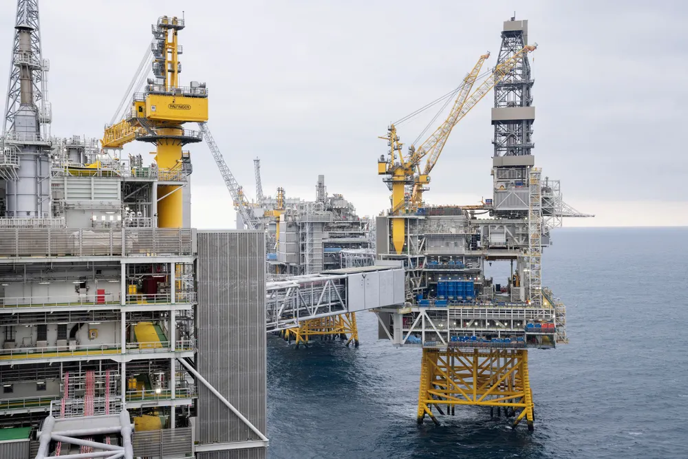 Kraft produsert med offshore gassturbiner koster rundt to kroner per kWh, antagelig dyrere enn flytende havvind, skriver Ove Trellevik.