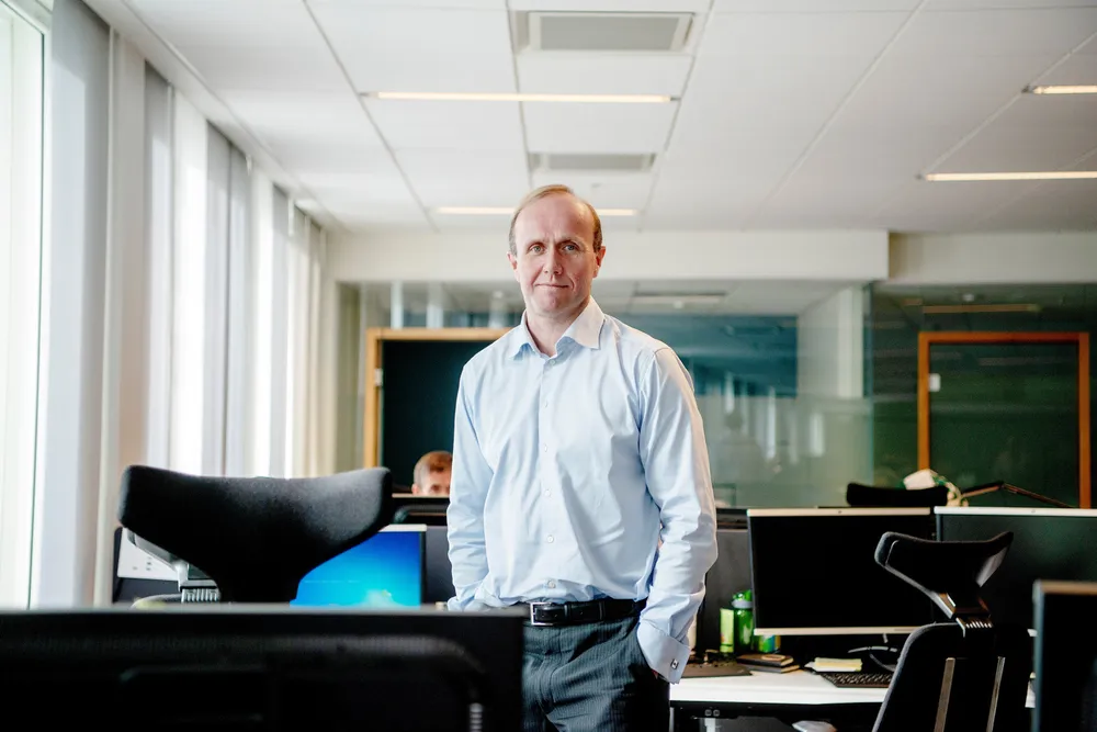 Hans Thrane Nielsen i Storebrand truffet godt med investeringer i shipping i år.