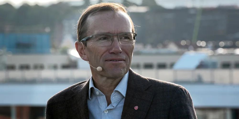 Klima- og miljøminister Espen Barth Eide (Ap) mener det kan være fornuftig å etablere «næringsparker» til havs for å utnytte sjøarealene mest mulig effektivt.
