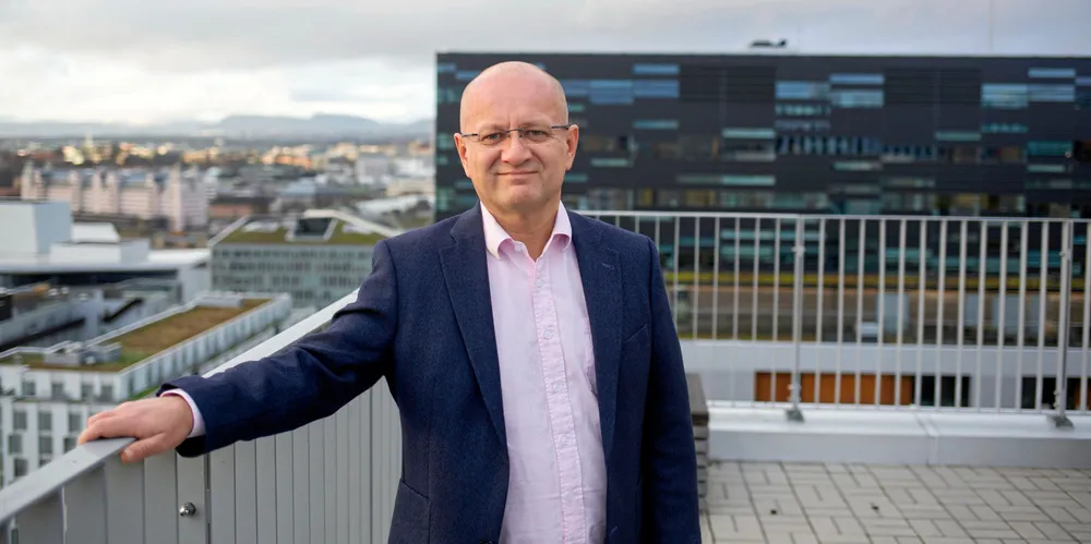Bilde av Dag Sletmo, som er senioranalytiker sjømat i DNB.