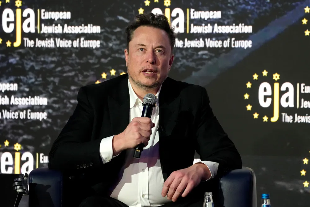 Tesla-sjef Elon skuffet markedet sent onsdag kveld. Her på en konferanse i Polen denne uken.