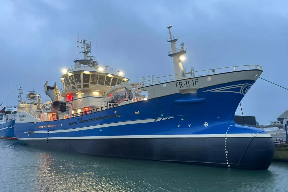 Nye «Trønderhav» er levert fra det danske verftet Thyborøn Skibs og Motor og er rundt 43 meter lang.
