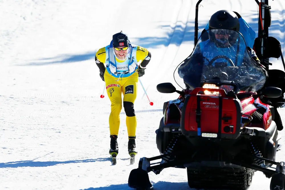 Martin Johnsrud Sundby vant Birkebeinerrennet lørdag formiddag til tross for uhell med en scooter. Foto: Junge, Heiko