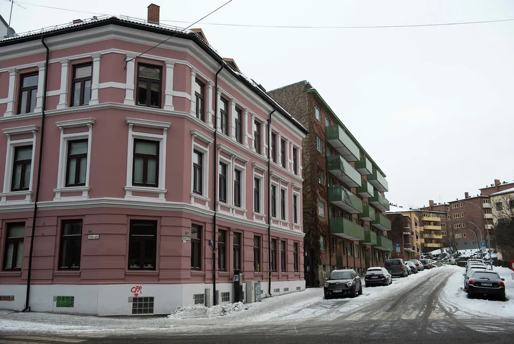 Leiligheter i Wilhelms gate på Bislett. For fjerde måned på rad faller nordmenns tro på boligprisvekst.