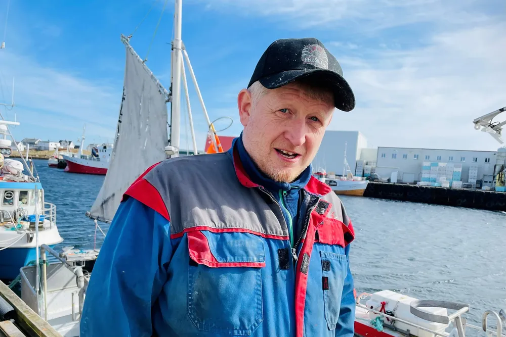 Skipper Runar Torsteinsen (49) på båten «Hellskjær» av Røst. – De nye kvoteforslagene på kveite og breiflabb er galimatias, sier han.