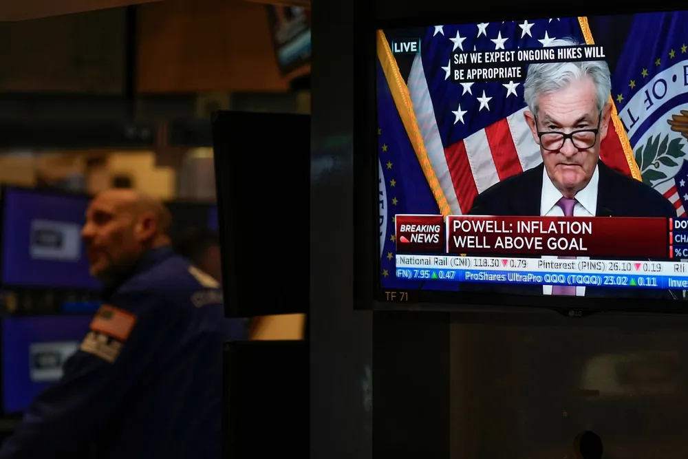 Her på New York-børsen er det inflasjon og frykt for at Fed-sjef Jerome Powell skal øke rentene som rår tirsdag.