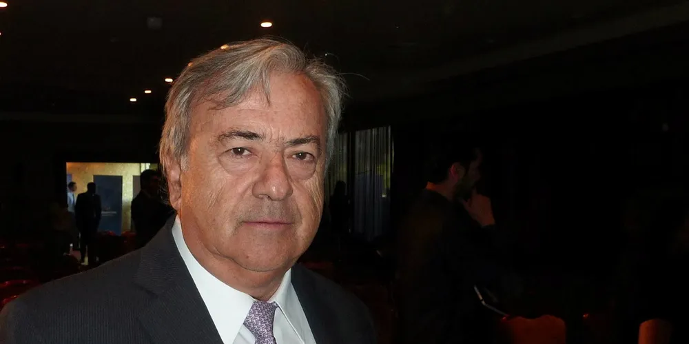 Former Australis controller Isidoro Quiroga, his sisters and former colleagues were named in the lawsuit.