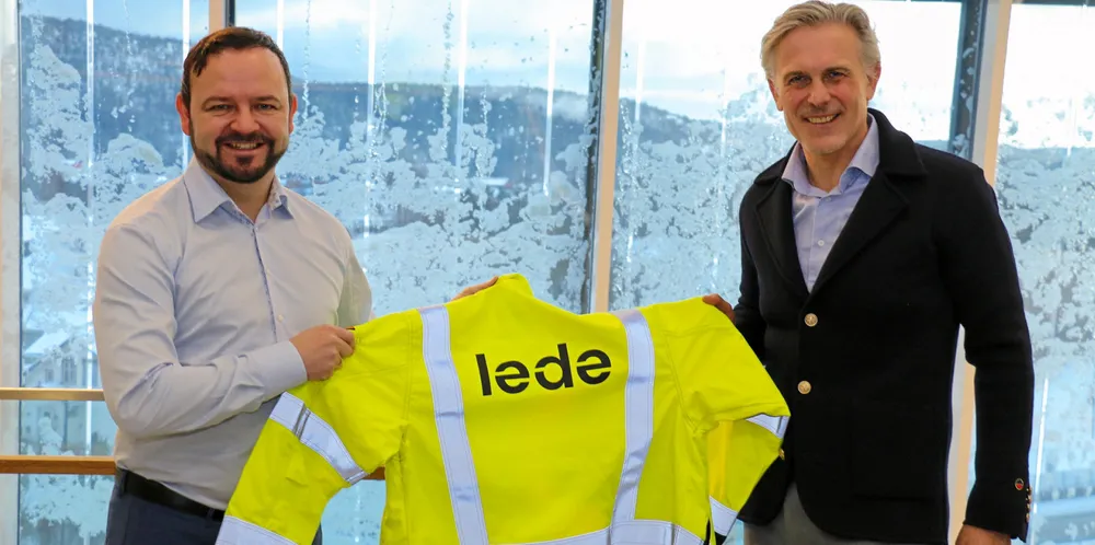 Skagerak Nett får nytt navn 1. februar. Konsernsjef Jens Bjørn Staff (t.h.).og administrerende direktør i Lede, Øivind Askvik.