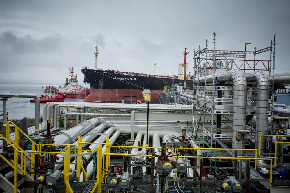 Equinor får mer kritikk fra Miljødirektoratet for situasjonen på raffineriet på Mongstad.