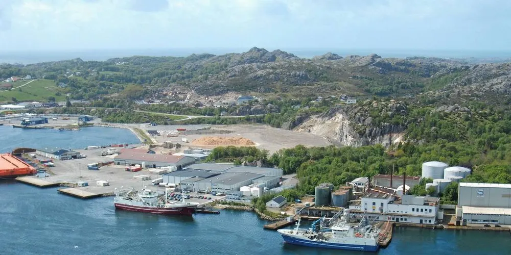 FISKERIHAVNER: Sjømat Norge og Norges Fiskarlag er bekymret for at Kystverkets kompetanse knyttet til planlegging og prosjektering av fiskerihavner vil forsvinne når de nye regionene overtar ansvaret i 2020. Her fra Egersund.Arkivfoto: Geir Jan Johansen