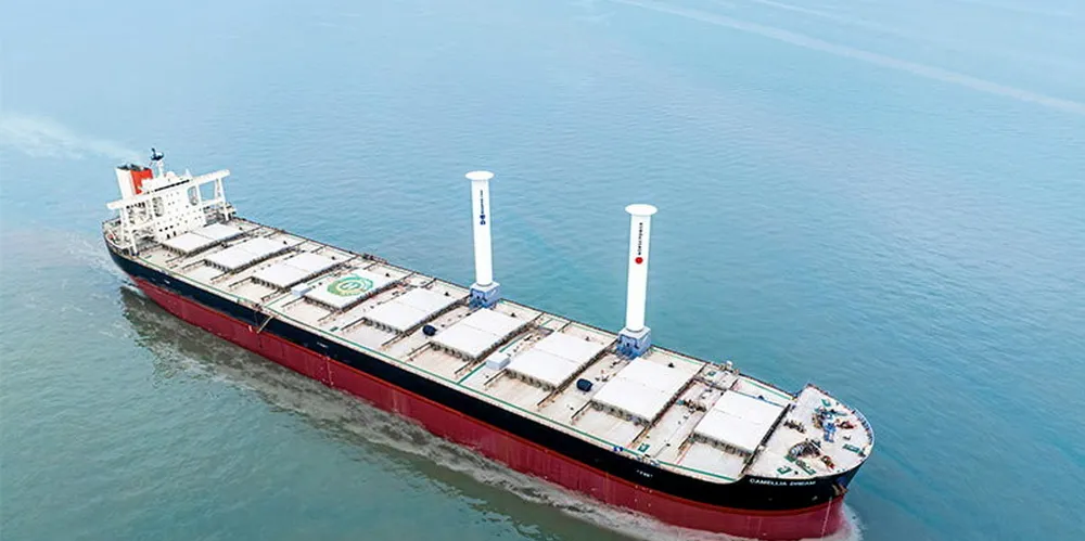 Tight supplies are keeping capesize rates robust.
