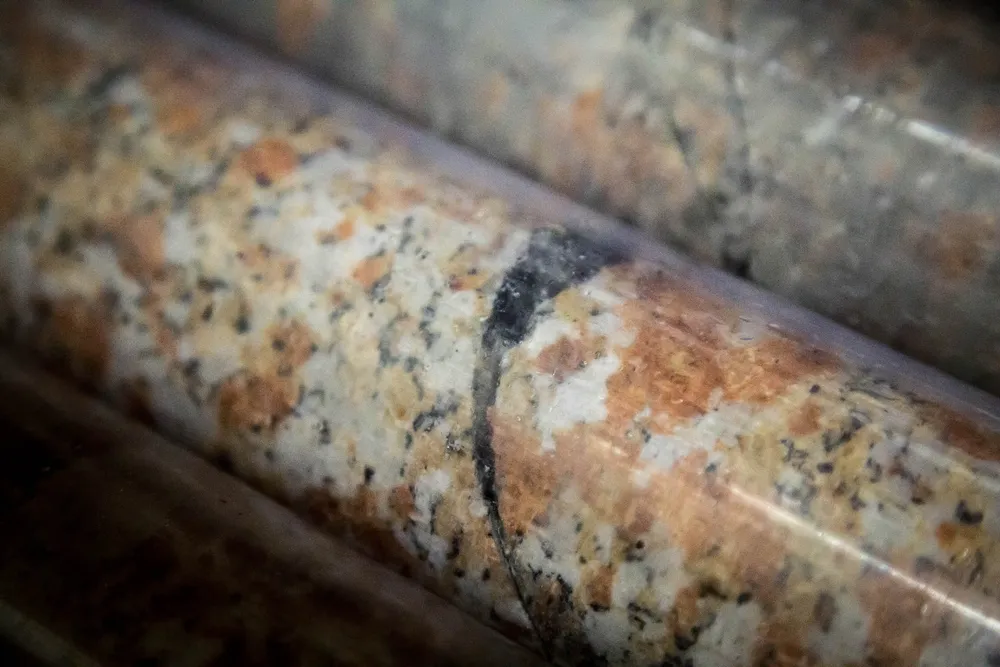 Core samples: from the Chicxulub Crater