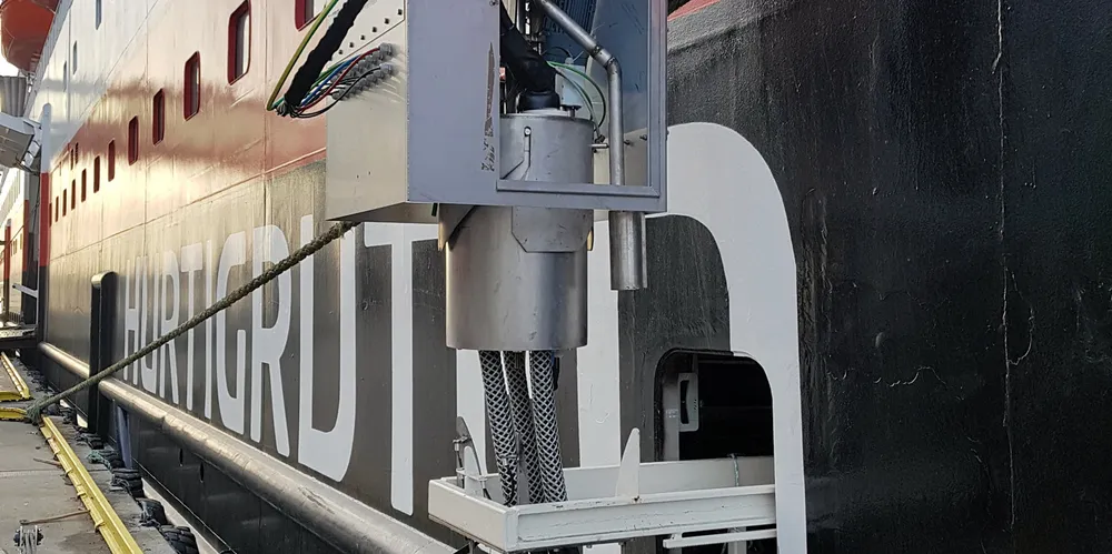 EU puts 'cold ironing' for ships in ports back on agenda and Yara ...