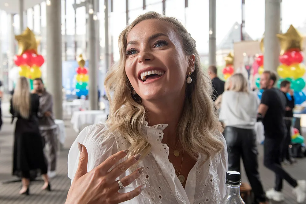 Caroline Berg Eriksen, tidligere kjent som «Fotballfrue», dro inn nesten tre millioner kroner i fjor.