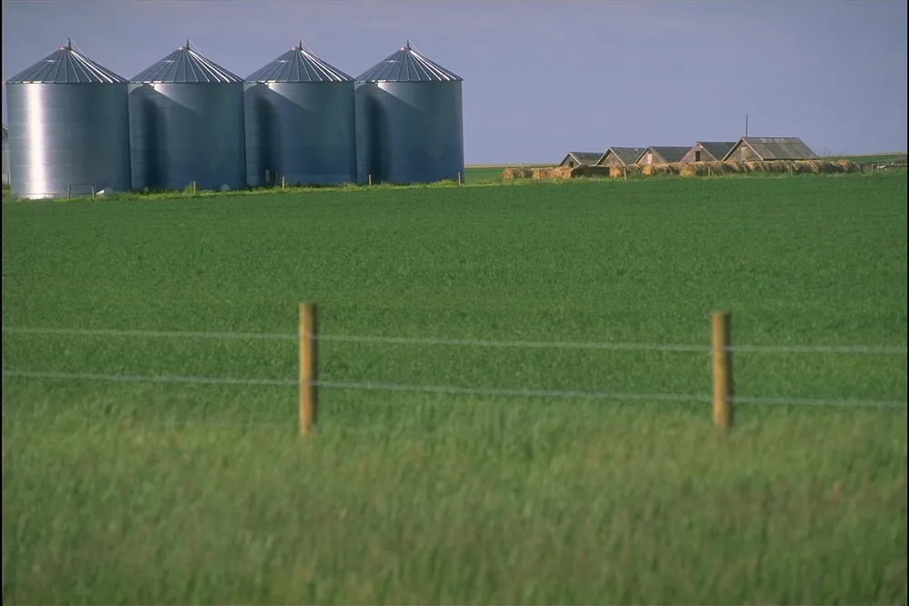 Alberta acreage: Taqa snaps up Suncor position.