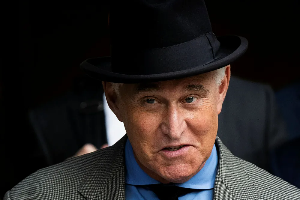 Roger Stone, her fotografert i november i fjor, er dømt til fengsel for mened og påvirkning av vitner.