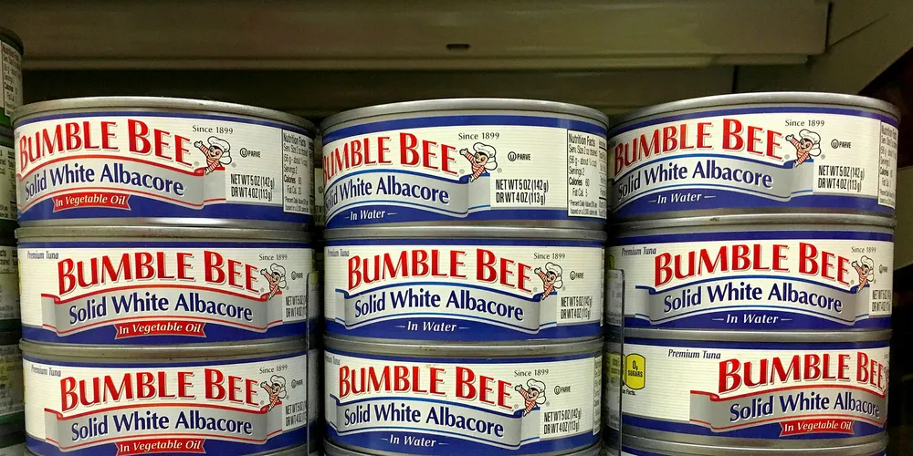 A former Bumble Bee CEO is trying to remove his name from a civil lawsuit.