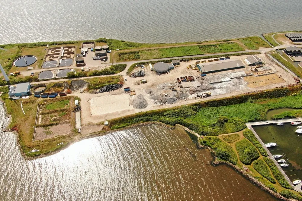 In the first commercial phase of the Danish project, Maiken Foods plans to produce 3,000 metric tons annually.