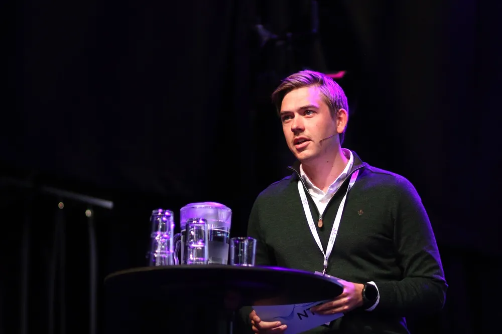 – Du ser det er flere kraftselskaper, i tillegg til oss, som har kjøpt norske vindparker fra utenlandske fond den siste tiden, sier forretningsutvikler i NTE, Jørgen Stubbe.