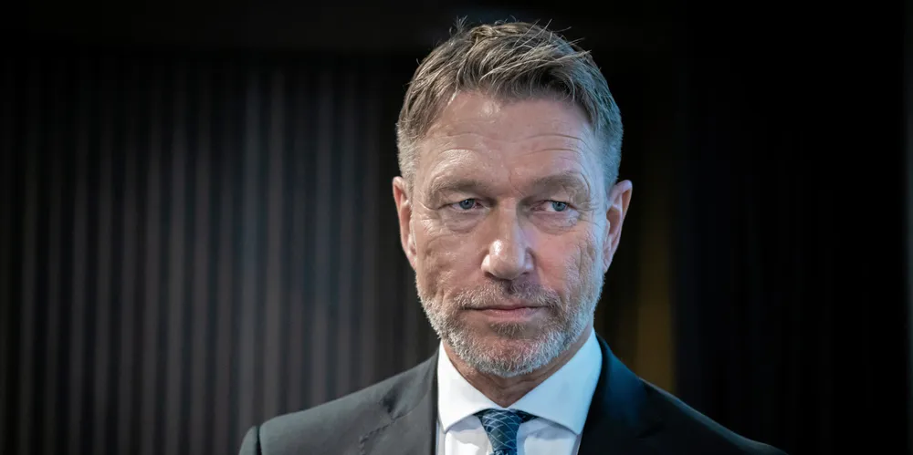 – Vi skal videreføre den ansvarlige og langsiktige forvaltningen av olje- og gassressursene våre. Det å videreføre de årlige konsesjonsrundene er et hovedelement i dette, og en pilar i petroleumspolitikken vår, uttaler olje- og energiminister Terje Aasland.