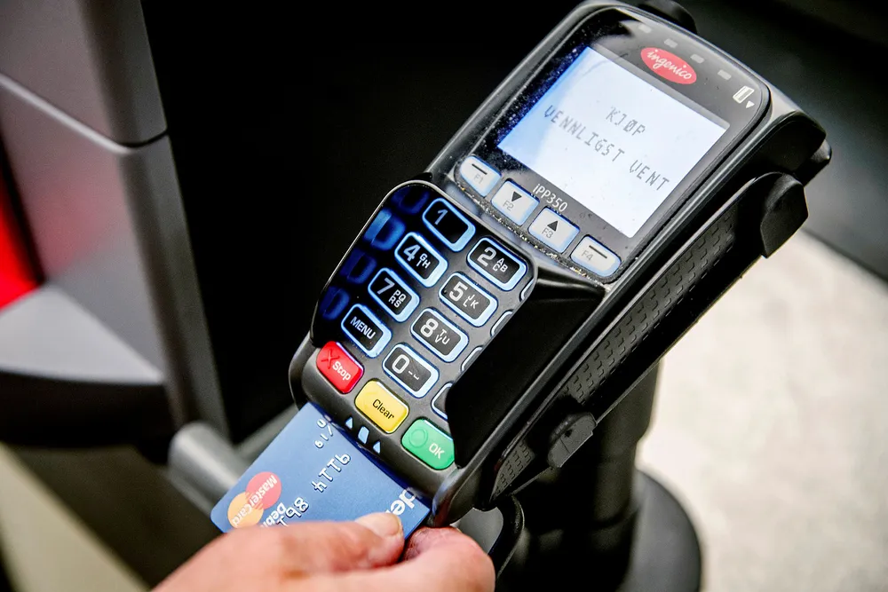Nordmenn brukte kortet mer enn 9 millioner ganger på Black Friday i år.