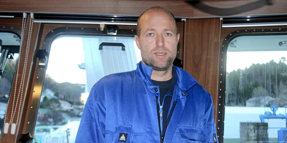 ALLE LAGRER: Reder og skipper Tor-Gunnar Kransvik sier at alle snurrevadbåter lagrer snurrevadtauene på sjøbunnen når de ikke er i bruk, og han mener at de ikke er til hinder for annet fiske.