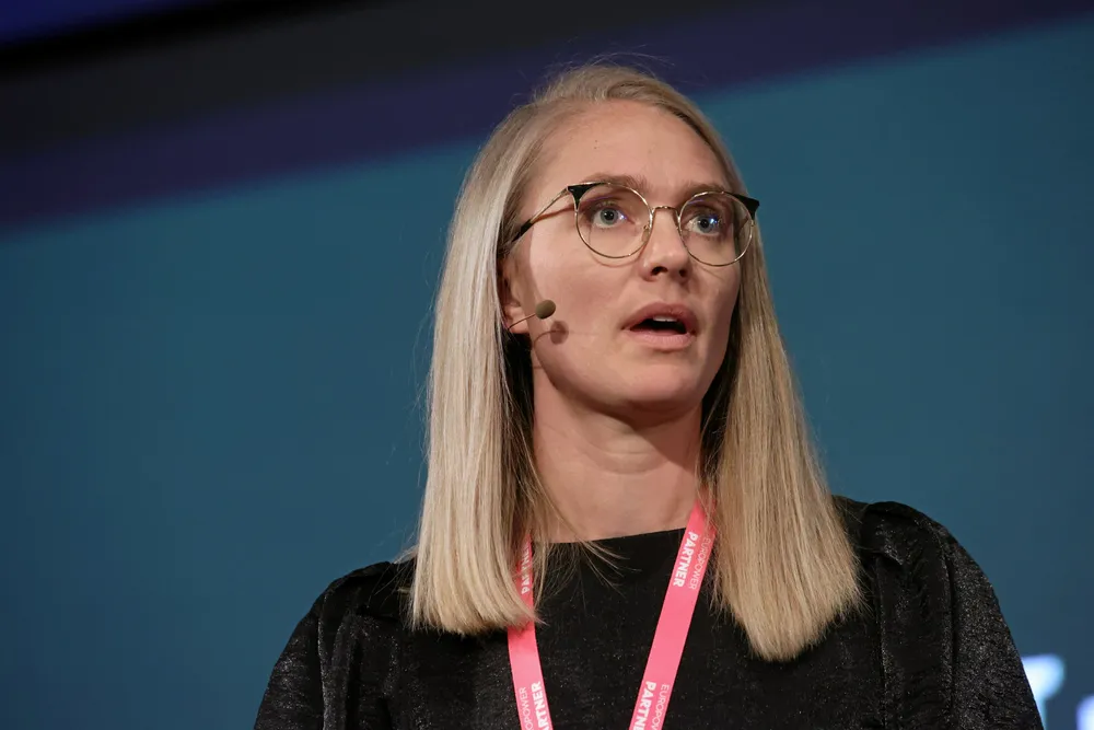 Daglig leder i NØK Fornybar og Innlandet Fornybar, Cecilie Arnemo Åsmul, har sendt inn klage til NVE om uforutsigbarheten selskapene opplever.