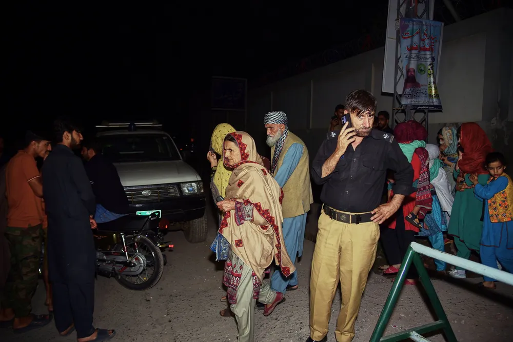 I en av de mest alvorlige militære konfrontasjonene mellom India og Pakistan på flere år, gjennomførte India ni presisjonsangrep mot det de beskriver som terrorinfrastruktur i Pakistan og pakistanskkontrollert Kashmir i natt. Her fra området ved Muzaffarabad.