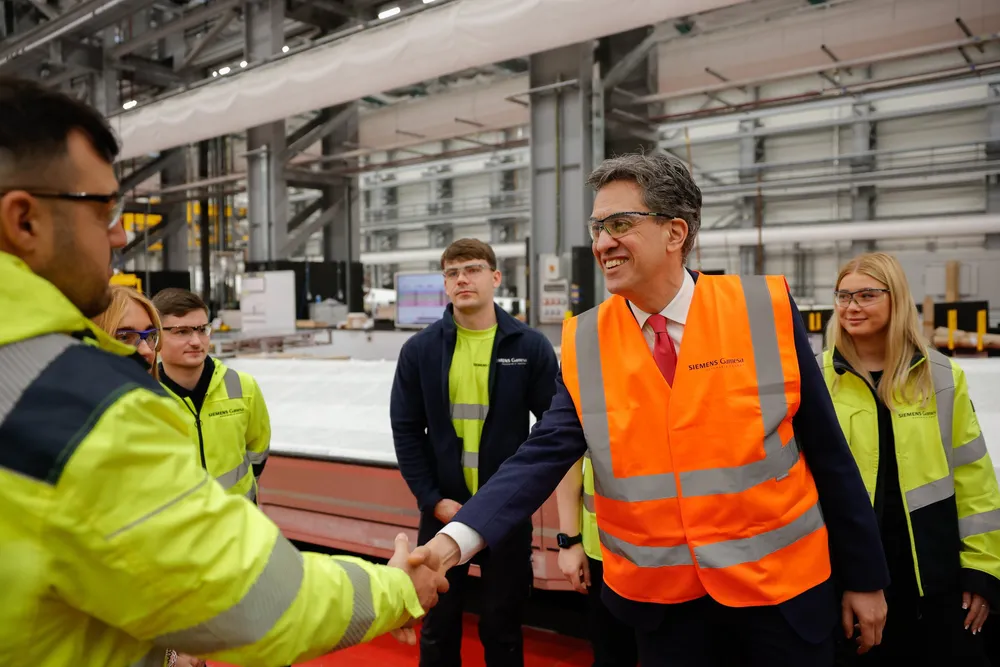 Ed Miliband visits a Siemens Gamesa wind turbine blade factory in Hull.