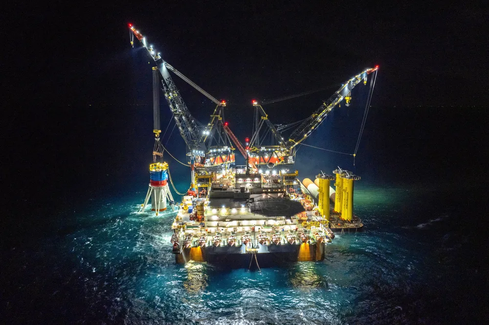 Night foundation installation at EnBW’s He Dreiht offshore wind farm.