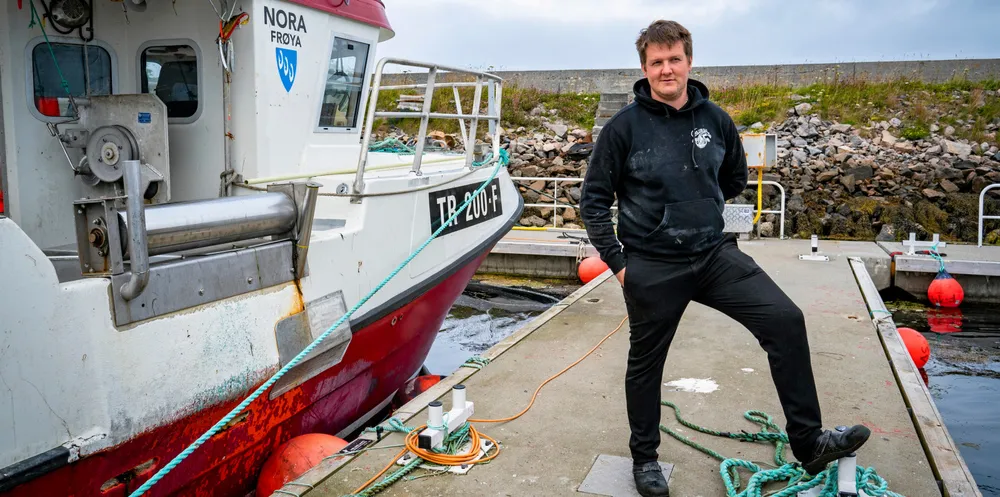 Kim Kjeøy har kjøpt sin aller første tovlmetring. «Nora» bytter i disse dager navn til «Tessa», og Kjeøy skal drifte på kreps og krabbe.
