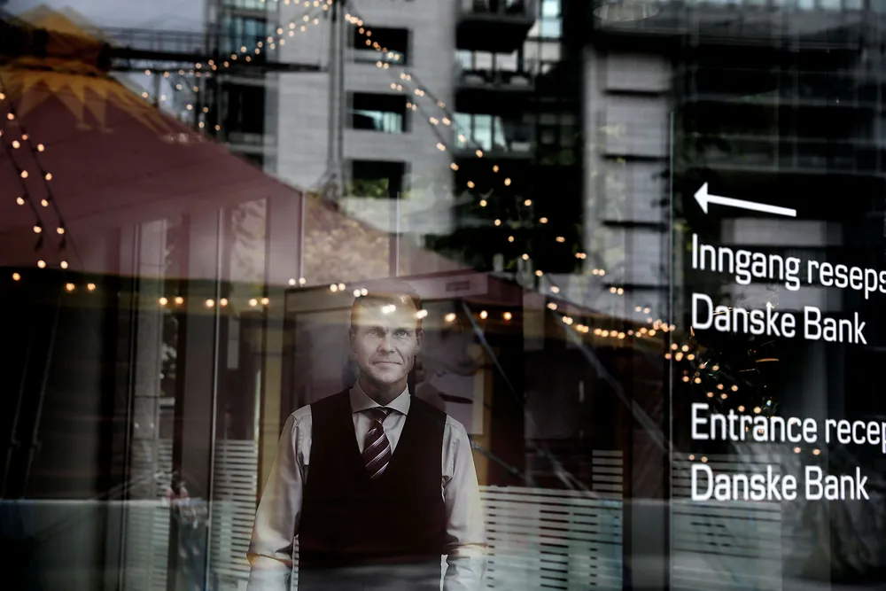 Danske Bank varsler rentekutt og vil kapre flere kunder. – Vi er ydmyk for at boliglånsrenten er en viktig inngang for å få dialog med kundene, sier Lars Alstrup, leder for personmarked i Danske Bank. Foto: Linda Næsfeldt