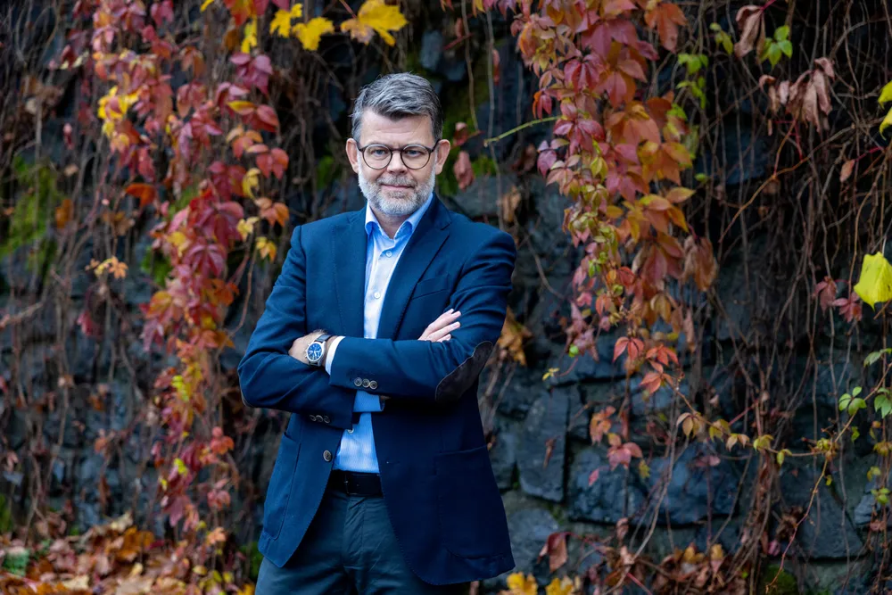 Dette er tredje gang på tre år Komplett Bank har fått et nytt og mer pessimistisk syn på utlånskvaliteten, med stadig høyere tap som resultat, skriver Sigmund Håland. Øyvind Oanes (bildet) overtok som Komplett Banks toppsjef 1. oktober.