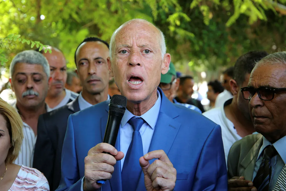 Kais Saied ser ut til å vinne første runde i presidentvalget i Tunisia.