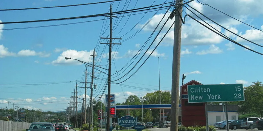 . US power network lines.
