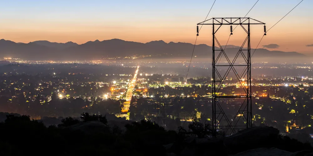 Som den eneste av drøyt 60 aktører har ikke Hafslund Eco kommet til enighet med myndighetene i California om oppgjør i kjølvannet av kraftkrisen for drøyt 20 år siden. Nå har kravet steget til 785 millioner kroner. (Illustrasjonsbilde fra San Fernando Valley utenfor Los Angeles).