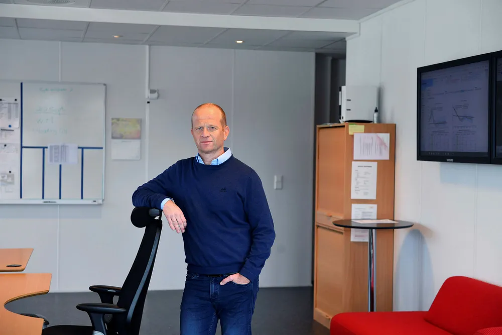 Oddgeir Løken, daglig leder i Kirkesundet Kraft, satset som Einar Aas på tyske og nordiske kraftpriser og fikk full uttelling.