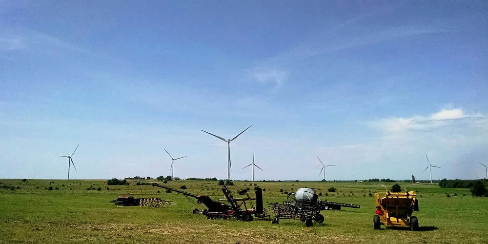 Duke Energy's first Oklahoma wind farm is up and spinning