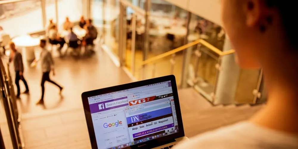 SIKKER FREMTID: Det er ikke Google, Amazone og internett som skal sikre våre fremtidige inntekter.Foto: Javad Parsa