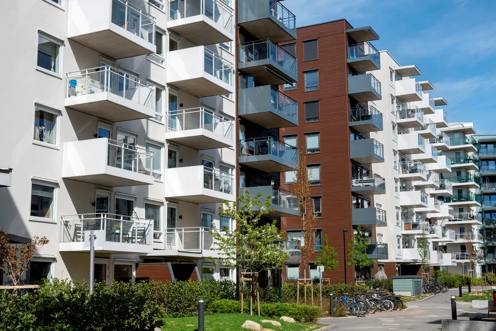 Et stort antall boliger er kommet på markedet etter påske.