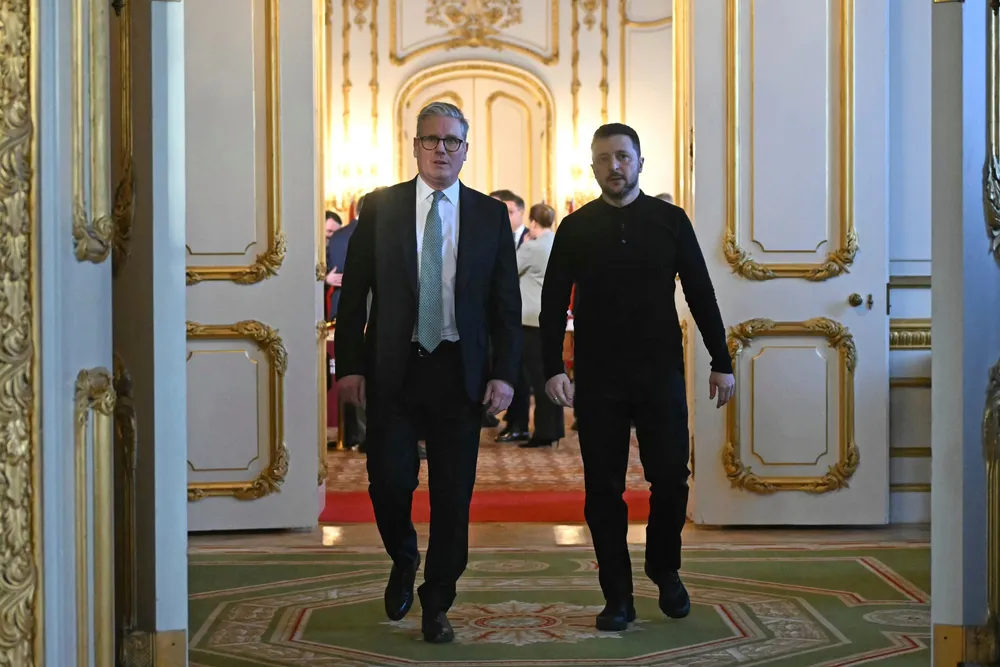 Britenes statsminister Keir Starmer og president Volodymyr Zelenskyj på helgens toppmøte i London.