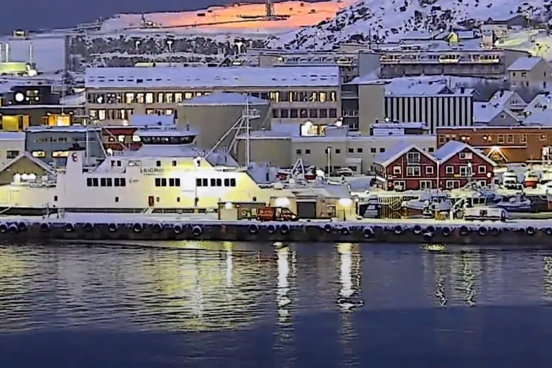 «Sigrid» har hatt lekkasje i havn i Hammerfest.