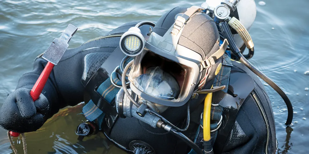 There have been 238 recorded incidents involving slight or serious injuries and deaths of divers working in the Chilean salmon industry in the past nearly 19 years.