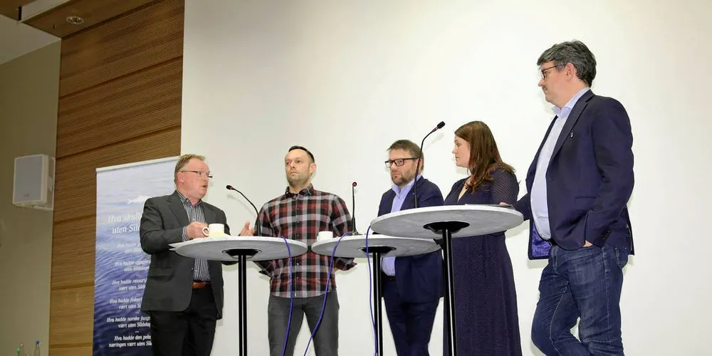 FRA VENSTRE: Per Sandberg (Frp), Torgeir Knag Fylkesnes (SV), Johnny Berfjord (Fiskebåt), Cecilie Myrseth (Ap) og Tom-Christer Nilsen (H) er alle imot Hjeltnes-kvoten.Foto: Arne Fenstad