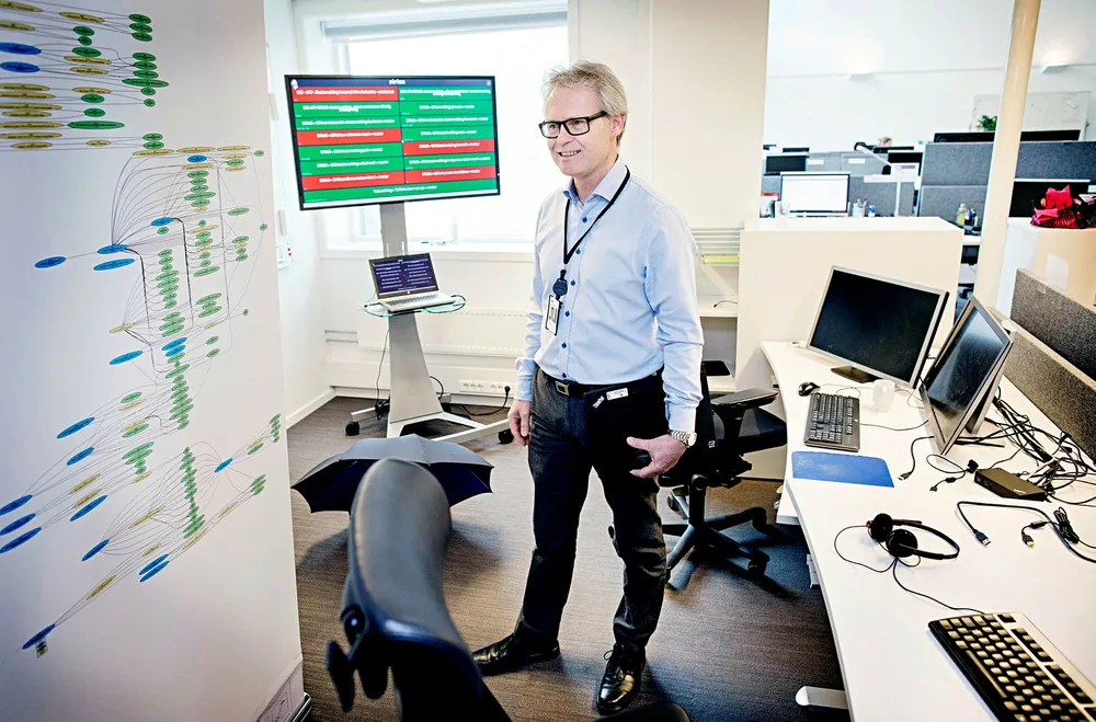 Per Morten Ek i Skatteetaten sier et fiaskoprosjekt for 15 år siden var forrige gang de leide inn it-konsulenter på fastpriskontrakt. Foto: Øyvind Elvsborg