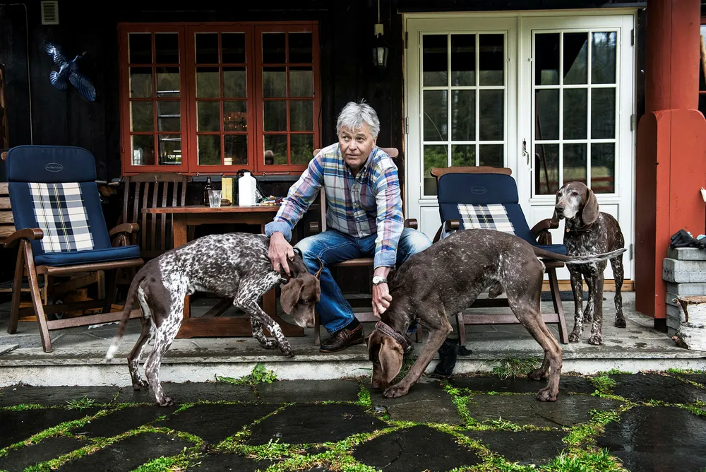 - Denne dommen viser at DNB har lurt kundene sine, sier tidligere DNB-kunde Tom Loe. Torsdag kom dommen som ga seieren til Loe og 180 000 andre fondskunder.