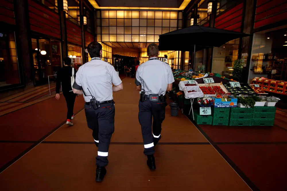Onsdag klokka 12 går vektere ut i streik.
